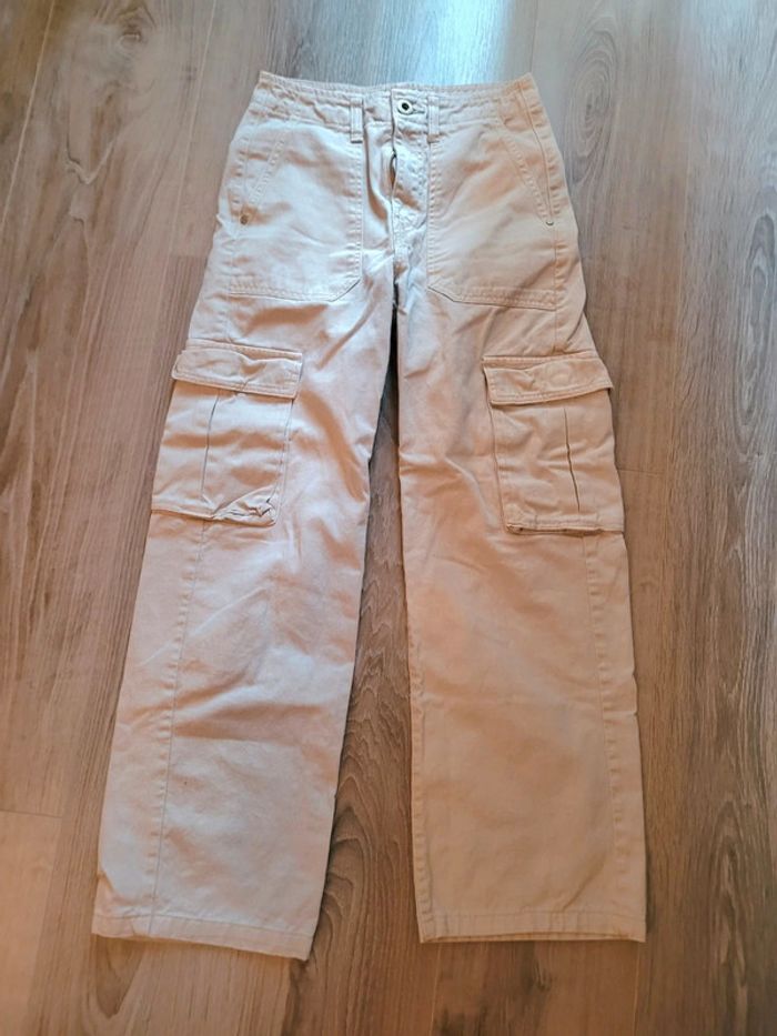 Pantalon cargo beige Pull&Bear T32
