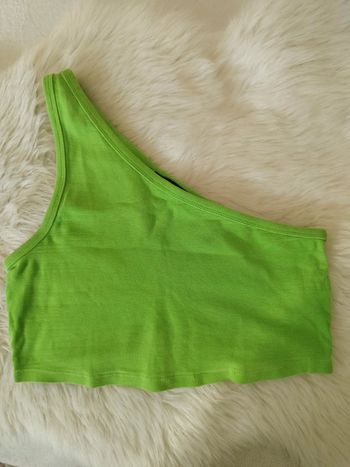 CropTop épaules dénudées