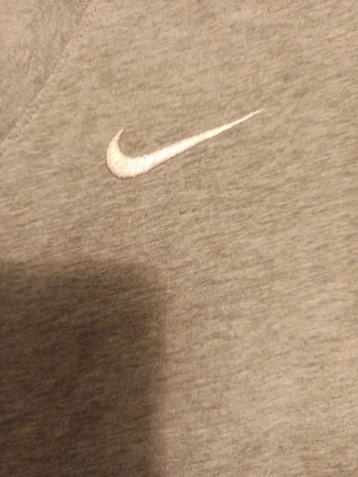 T shirt femme taille M Nike sport - photo numéro 4