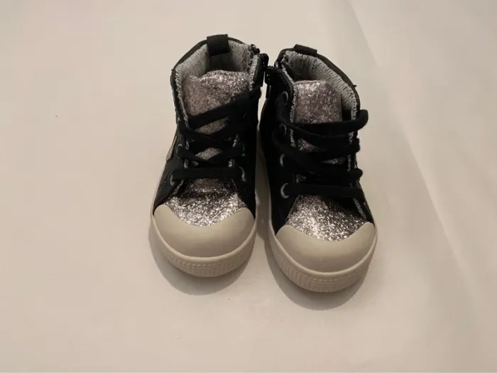 Chaussures fille 19 Zara - photo numéro 4