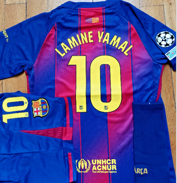 Beau kit sport taille 14 ans modèle FCB Yamal domicile 2026