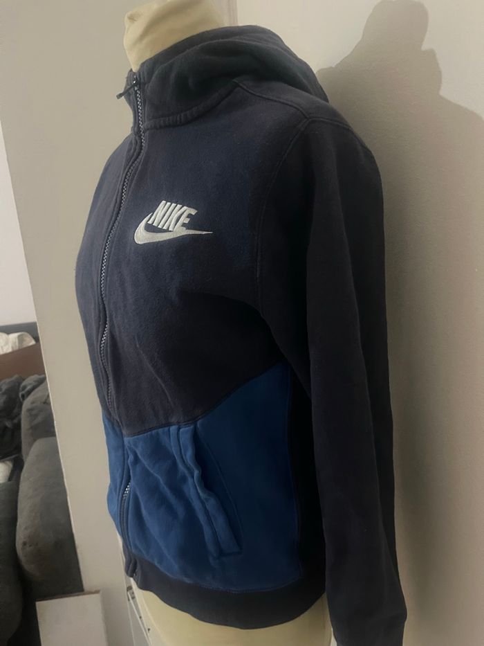 Gilet Nike bleu enfant 12-13 ans