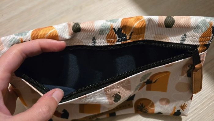 Pochette cabaïa SPA x care and give - photo numéro 2