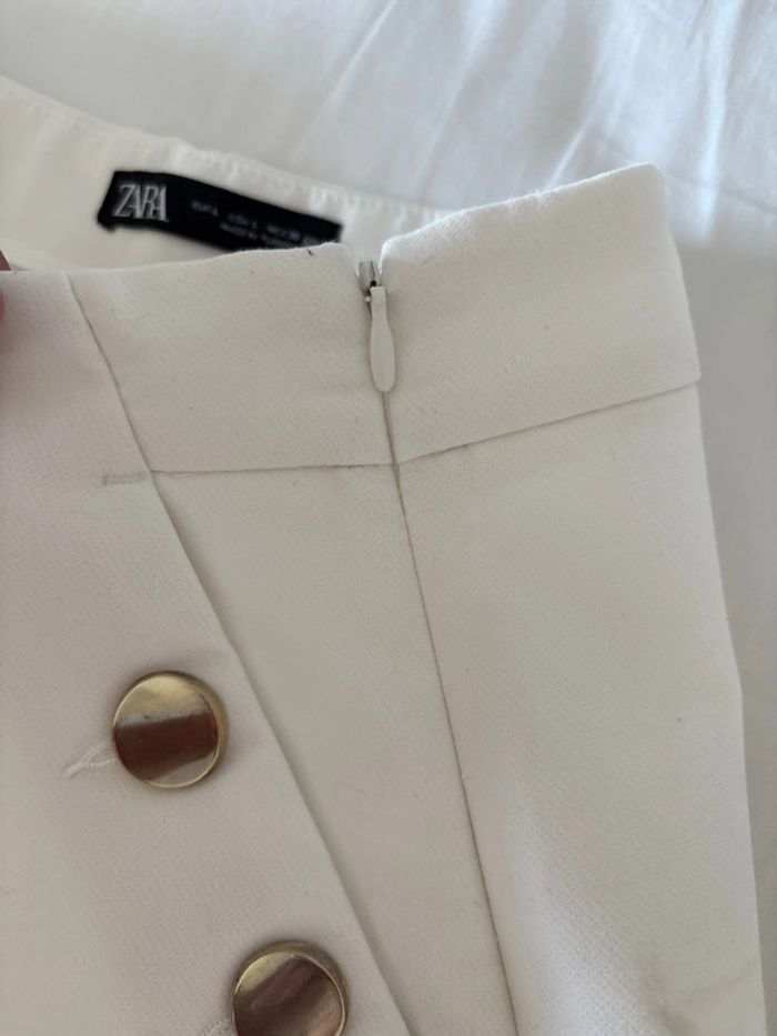 Short Zara, bon état taille 40 - photo numéro 5