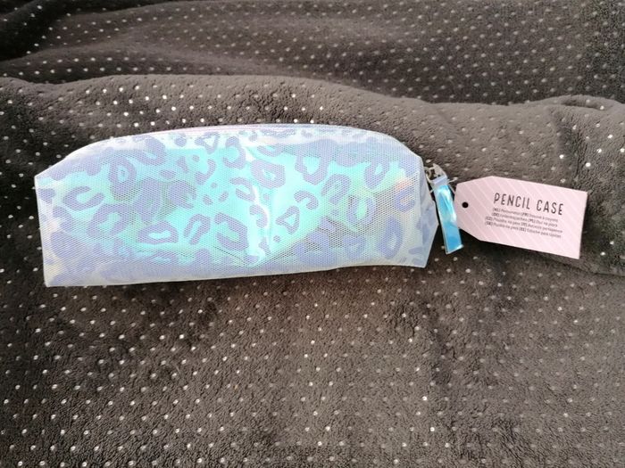 Trousse brillante neuve