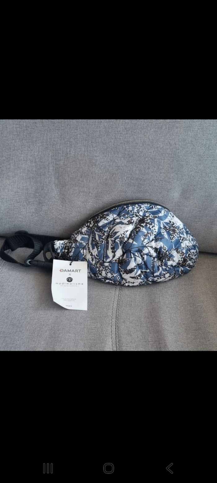 Sac banane Damart neuf avec étiquette - photo numéro 2