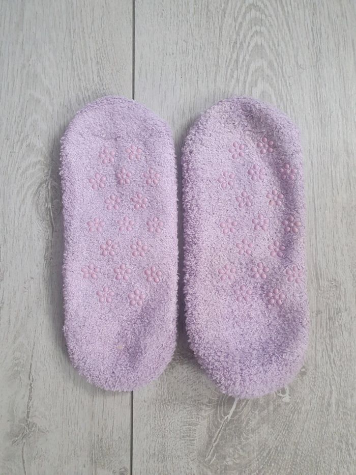 Chaussons Lilas Neufs - photo numéro 2
