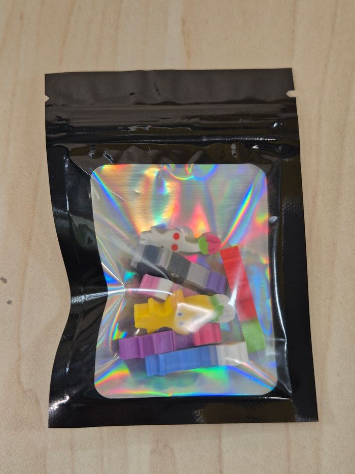 Pochette mini gommes Pikmin Tsume Tsume Keshigomu