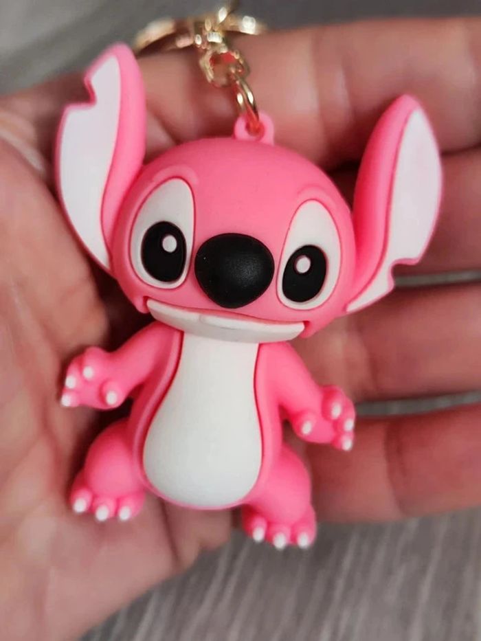 Porte clés Lilo & Stitch rose - photo numéro 5