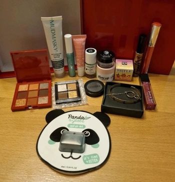 **Prix négociable **Lot maquillage neuf