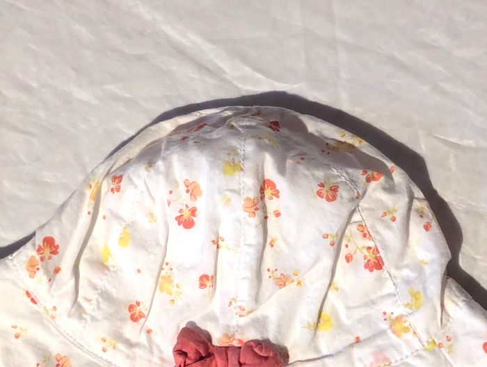 Chapeau Bob Blanc Flot Ruban Rose Motif Floral Fleurs Flore Vêtement Accessoire Petits Enfants Bébés - photo numéro 2