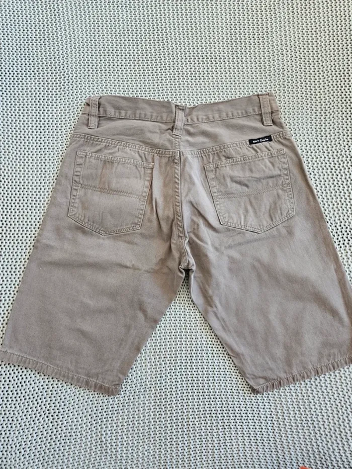 Short gris - photo numéro 2
