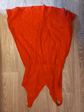 Robe dentelle rouge kiomi taille S