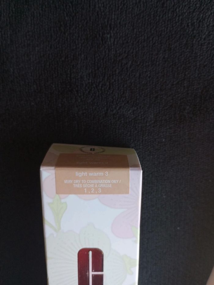 Clinique even better clinical SPF50 - photo numéro 3