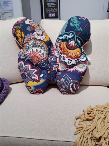 Petit coussin papillon vintage