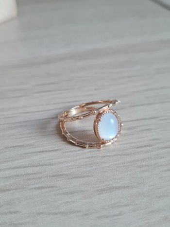 Bague ajourée en plaqué or et pierre de lune taille 54 lithothérapie grossesse femme enceinte