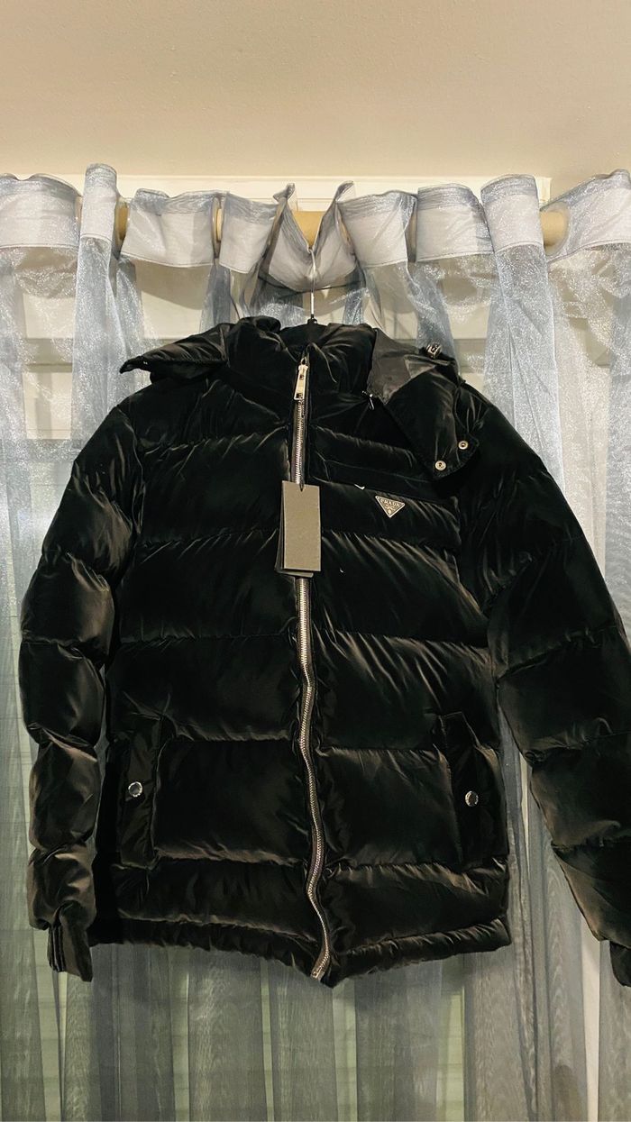 Doudoune Prada - photo numéro 2