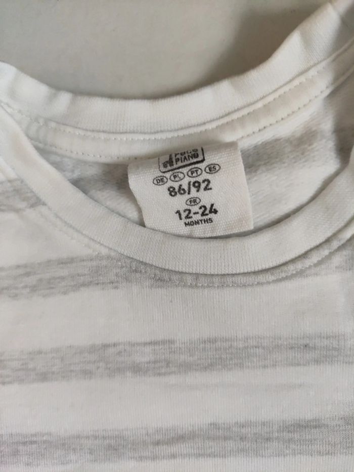 Tee-shirt - photo numéro 2