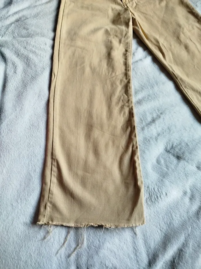 Jean style Dad Stradivarius taille 42 couleur sable - photo numéro 2