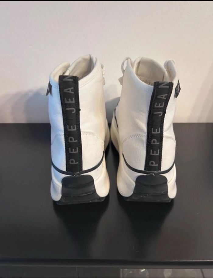 Baskets Pepe Jeans blanches – Pointure 39 – Très bon état – Semelle plateforme stylée - photo numéro 5