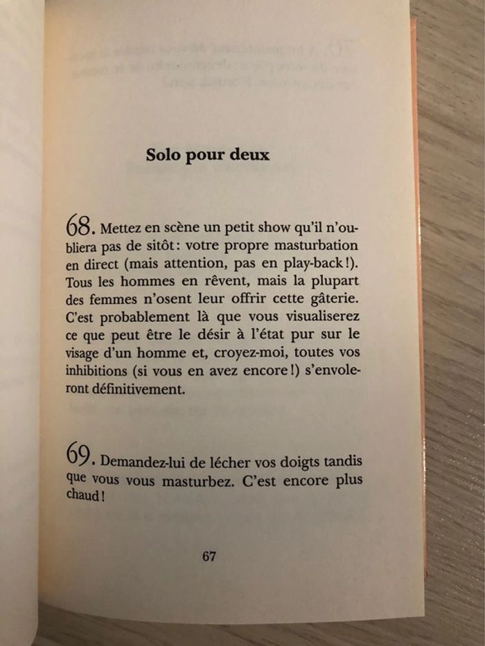 Livre: 203 façons de rendre fou un homme au lit TBE - photo numéro 3