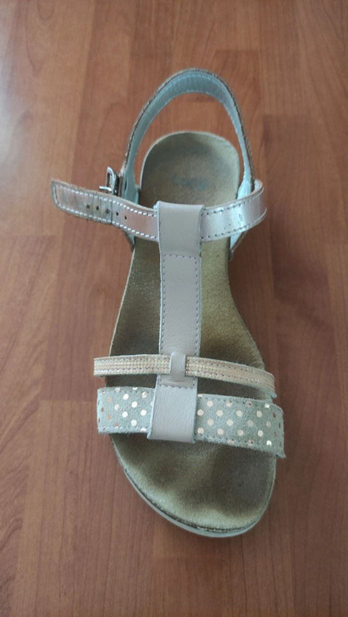 Nu-pieds rose semelle cuir pointure 34 - photo numéro 2