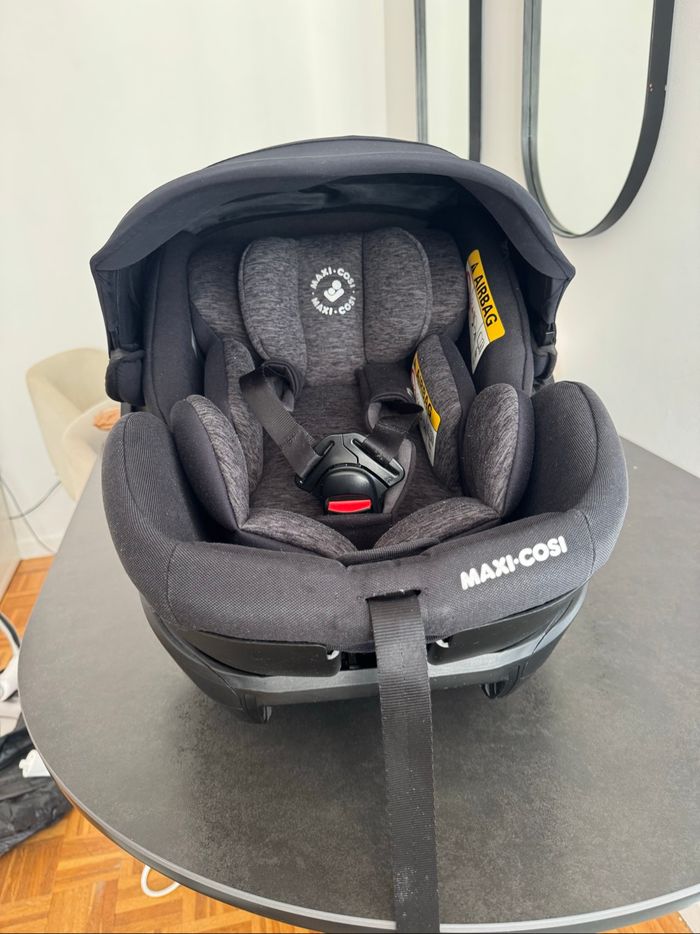 Siège auto maxi cosy avec base isofix