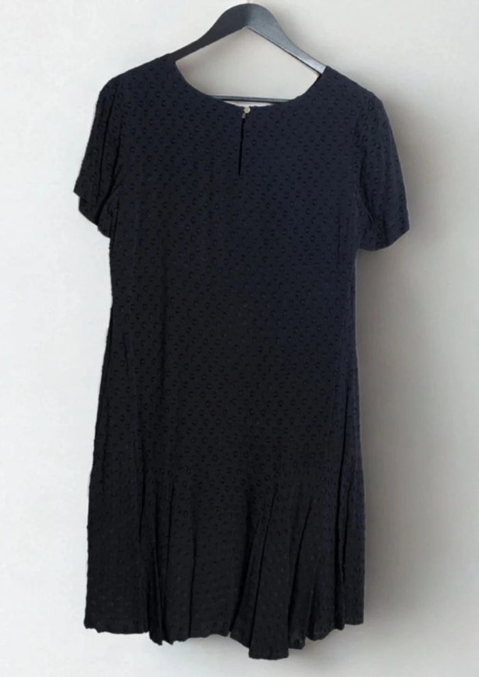 Robe noire fluide style charleston Sézane Taille 36 - photo numéro 8