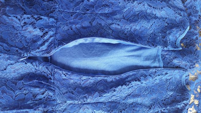 Robe dentelles - photo numéro 7