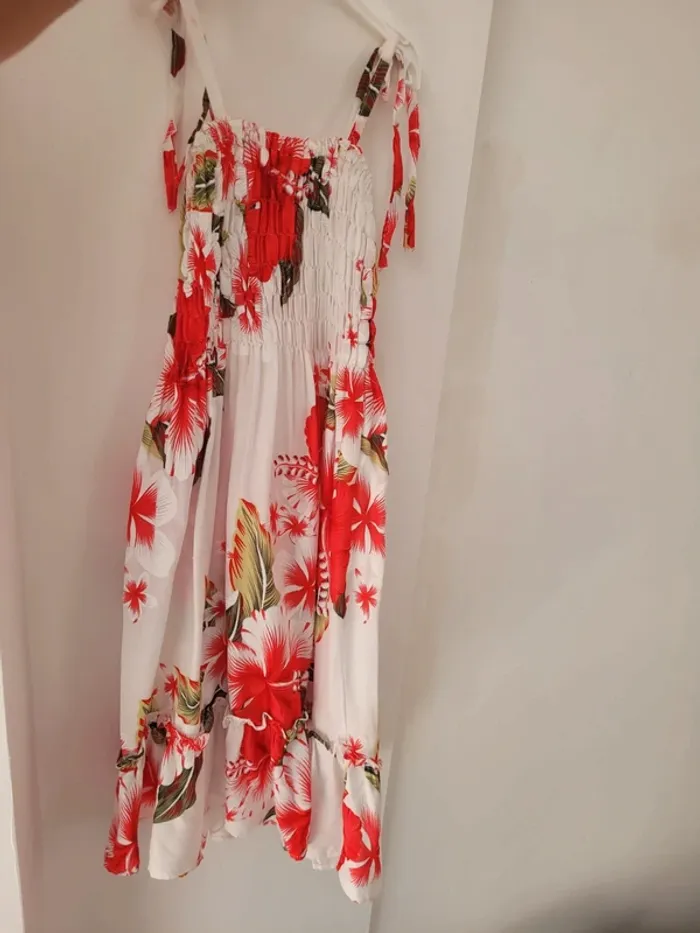 Robe d'été en coton neuve - photo numéro 2