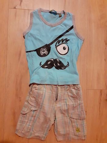 T-shirt + short - 3 ans