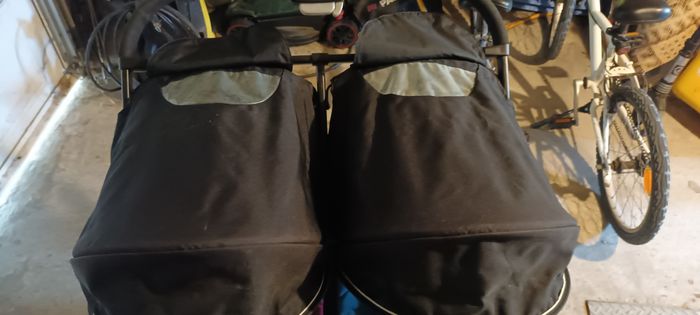 Poussette double - photo numéro 2