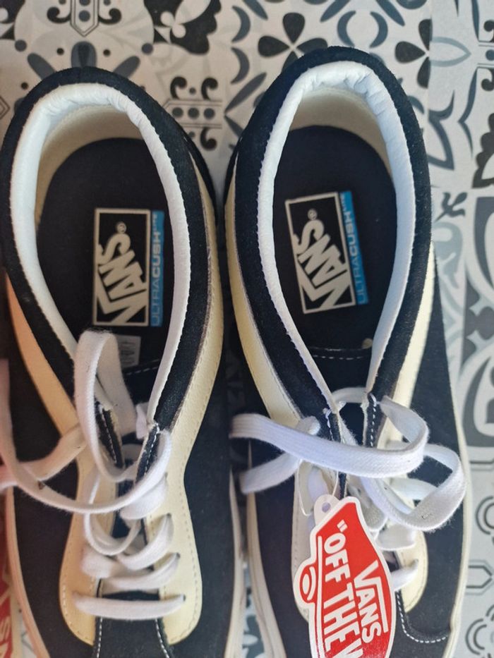 Sneakers vans UA Bold ni noir blanc - photo numéro 4