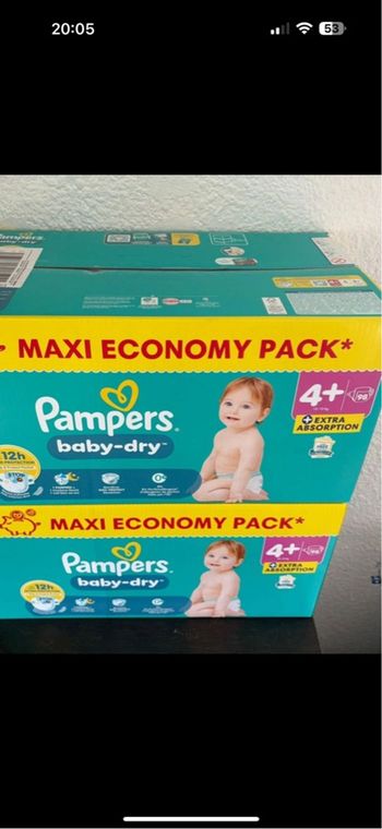 Pampers baby dry taille 4+(10-15) kg