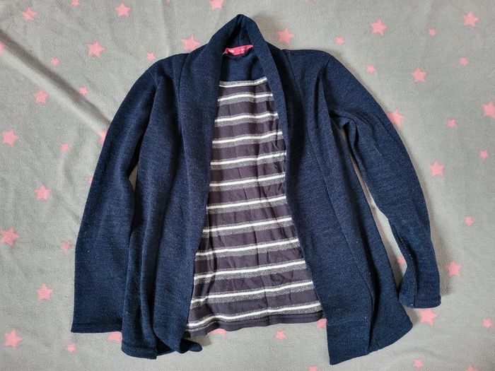 Tee-shirt/gilet effet 2en1 8 ans - photo numéro 1