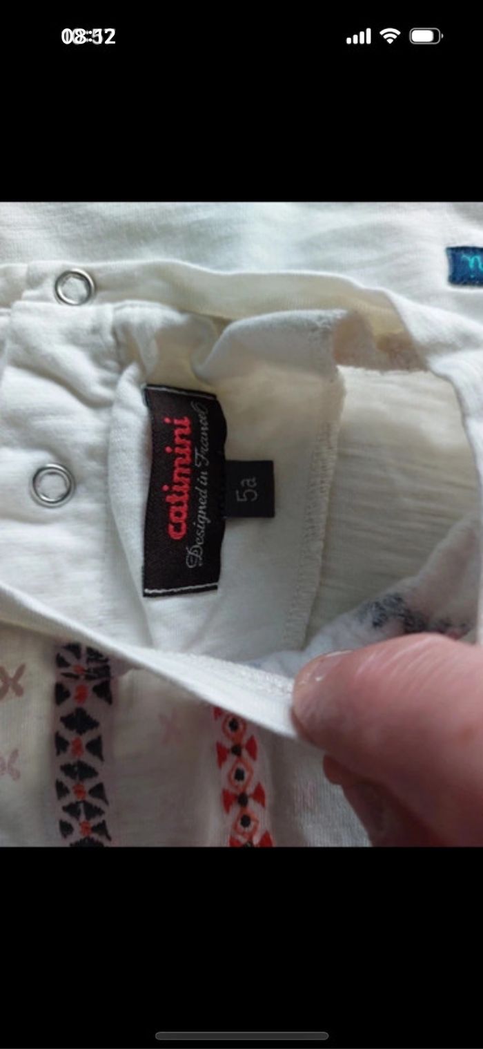 Tee-shirt Catimini taille 5 ans - photo numéro 3