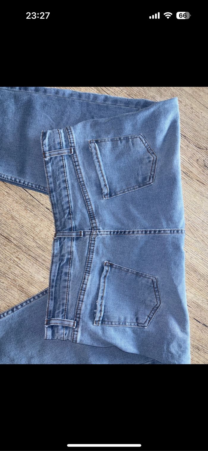 Jeans taille haute coupe droite - photo numéro 4
