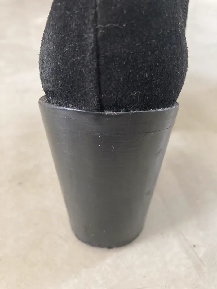 Botte noire - photo numéro 4