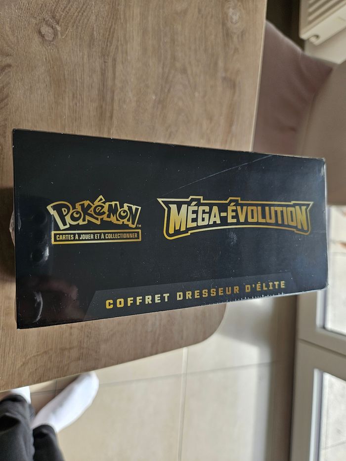 Pokémon : Coffret Dresseur d’élite Méga Évolution – Lucario JCC Pokémo - photo numéro 4