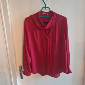 T40 chemisier fluide rouge