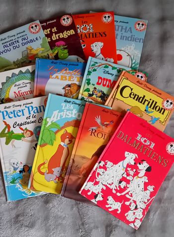 Lot de livres walt Disney 