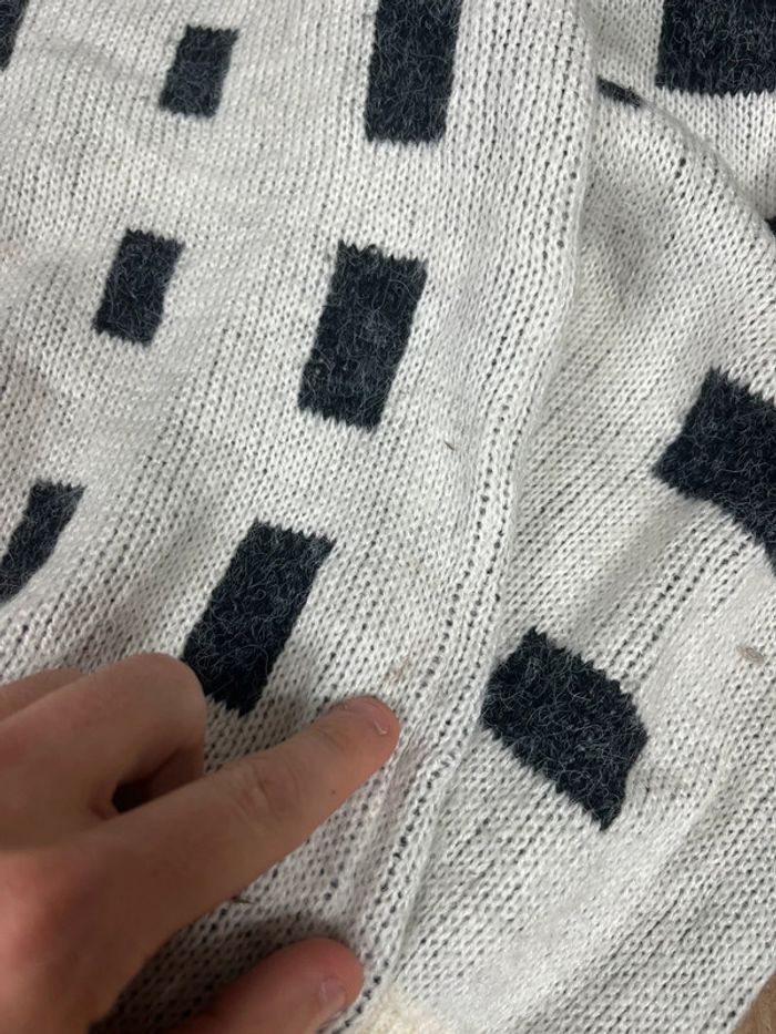 Pull maille vintage motifs gris-noir blanc M - photo numéro 4