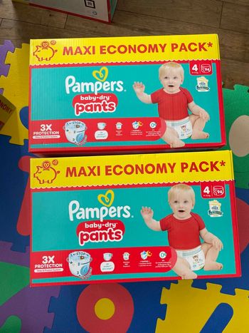 Vents pack 2 cartons Pampers taille 4 baby dry pants