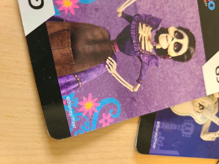 Jeux de société Disney pixar jeu des 7 familles - photo numéro 5