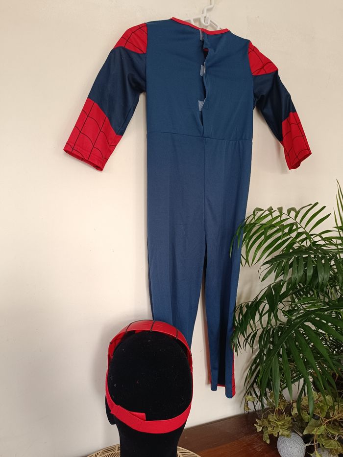 Déguisement Spiderman 5/6 ans - photo numéro 6