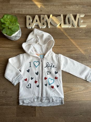 - Veste Pillerias      - 6 mois - Très bon état, petite tache