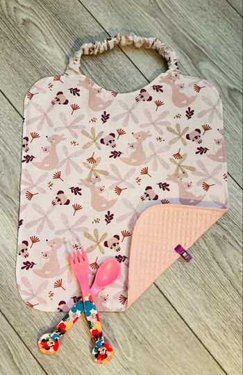 Bavoir élastique 36X30 kangourou 