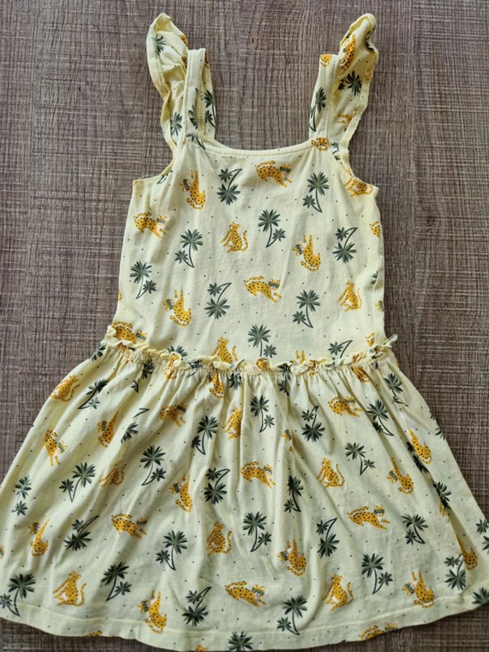 Robe Kiabi 4 ans en coton bio en parfait état