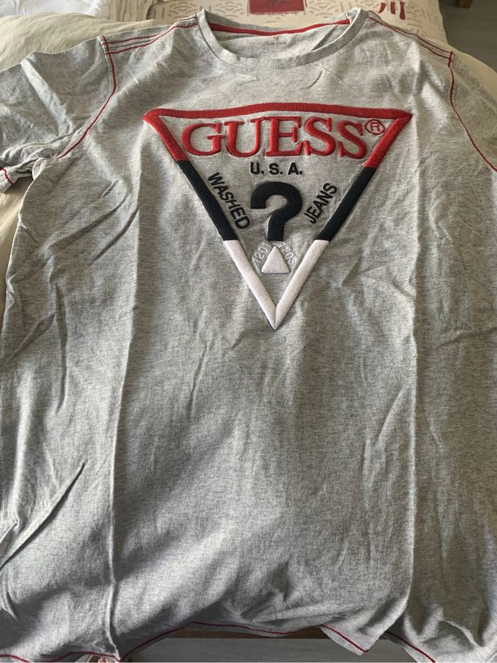 TEE shirt