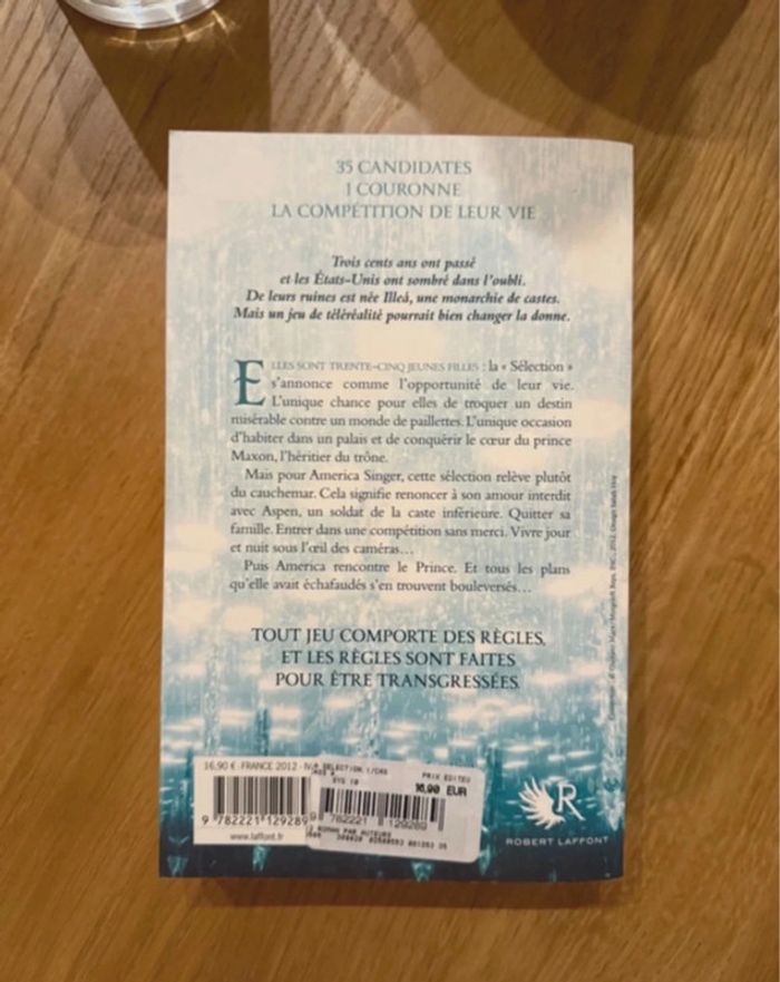 Livre La Sélection de Kiera Cass - photo numéro 2